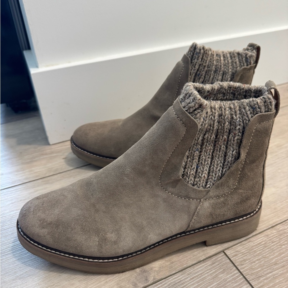 Comfortiva Rawnie Bootie women’s 11 like new